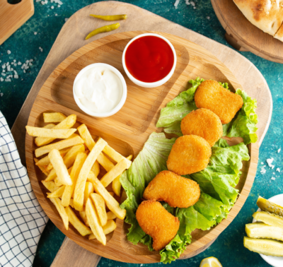 Chicken Nuggets & Chips (8)